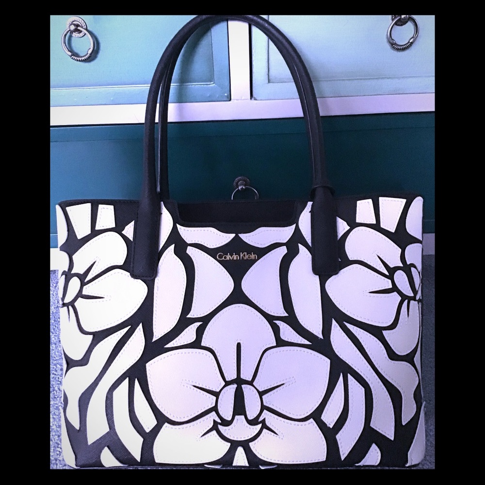 Calvin Klein Fashion Tote